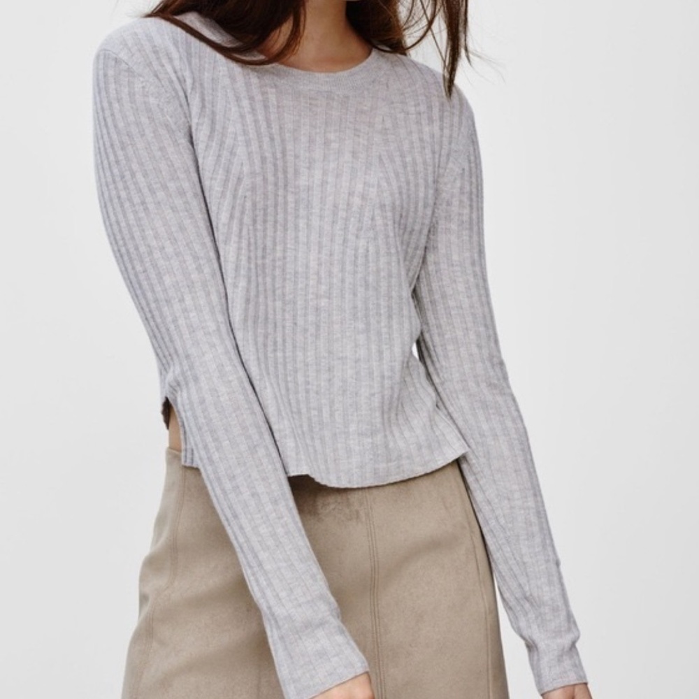 Aritzia Babaton Nathaniel cropped sweater